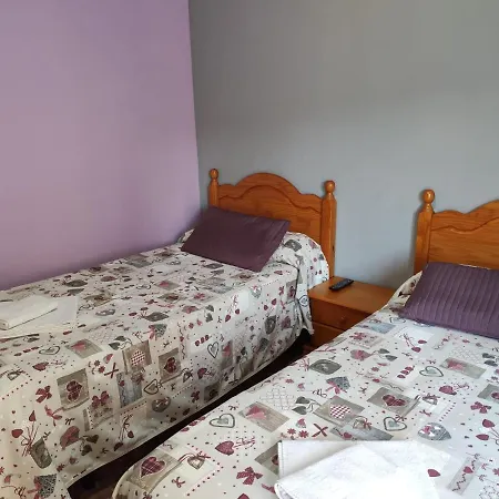 El Bodegon 酒店 2*